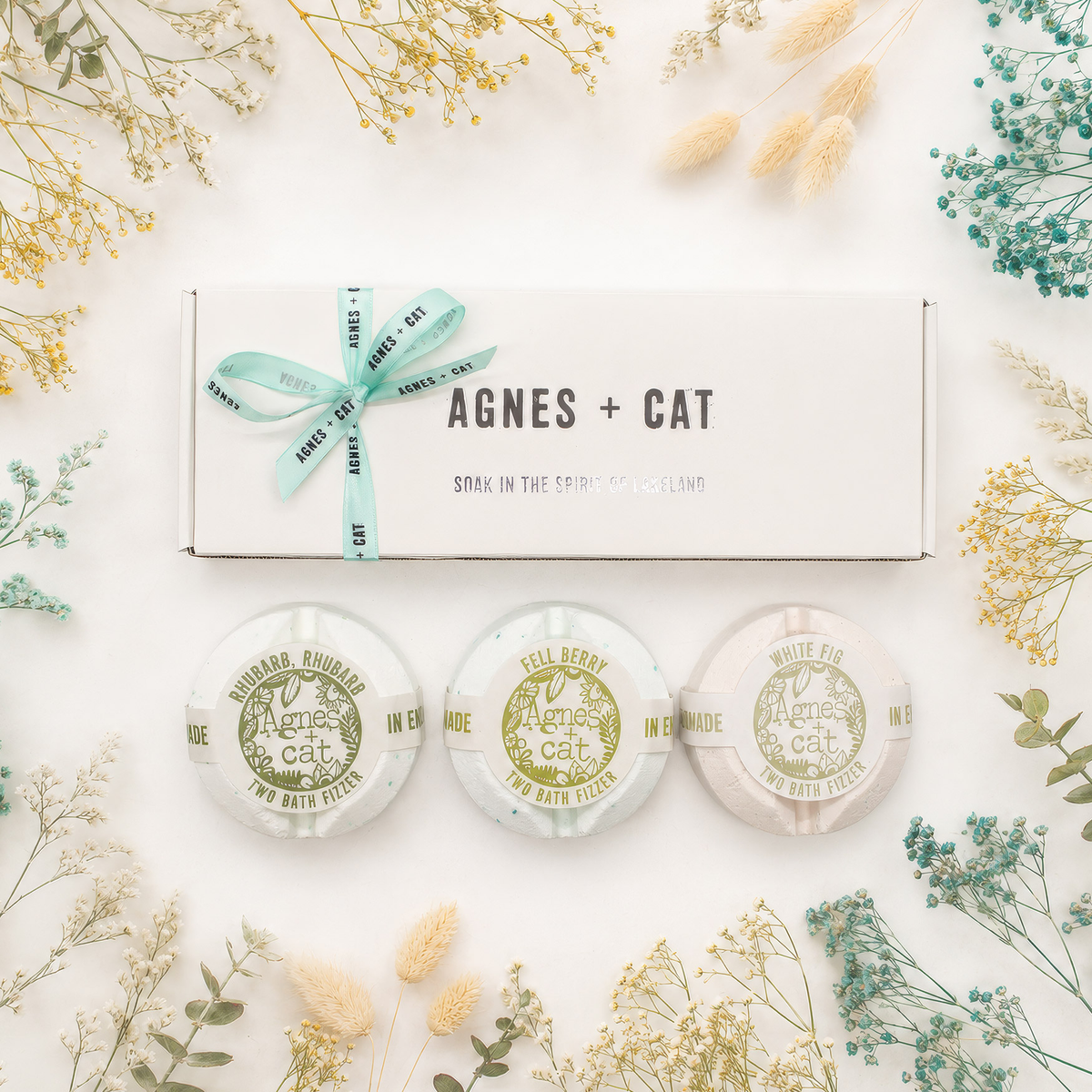 Agnes + Cat Berry and Fig Bath Fizzer Gift Set, product photo